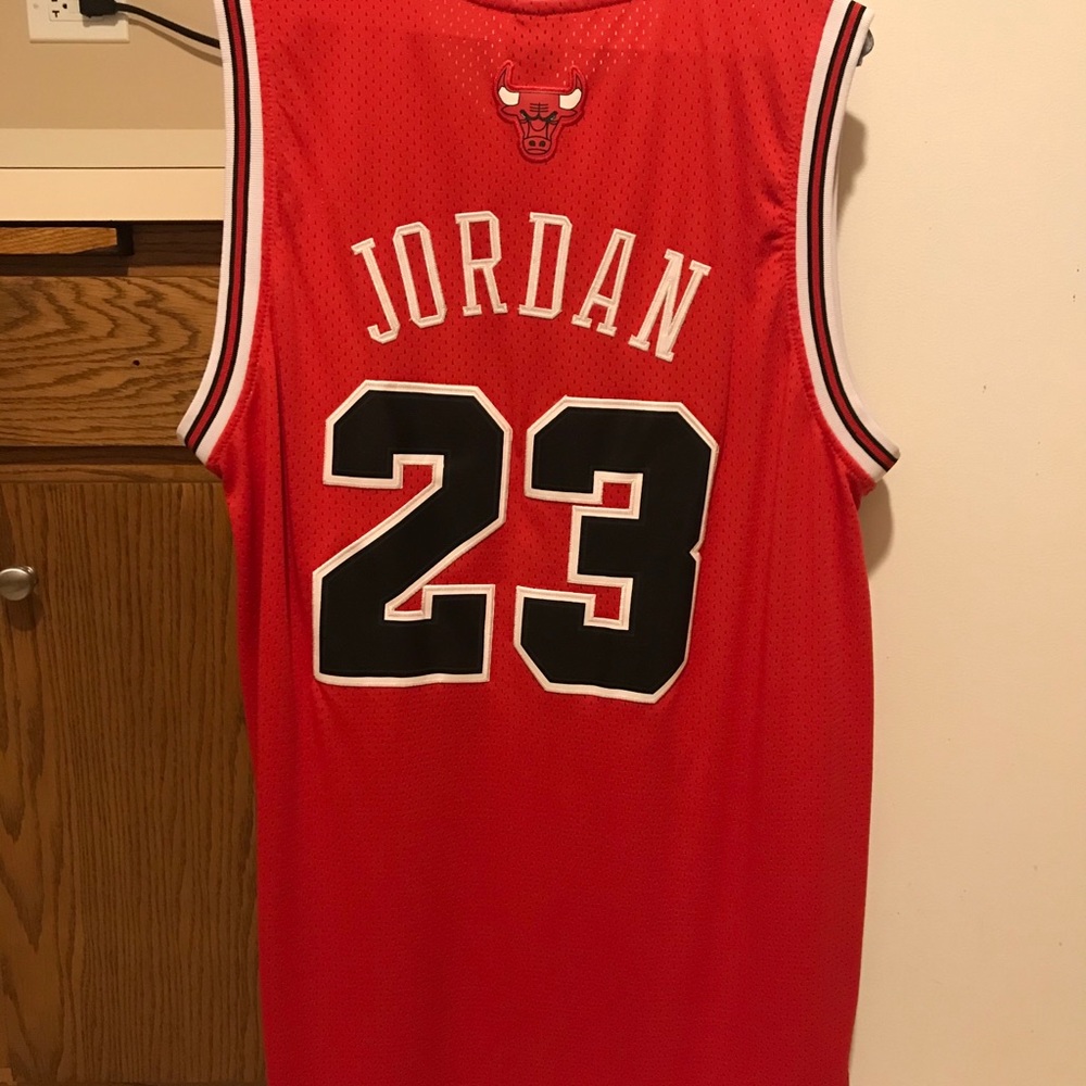 Bulls jersey